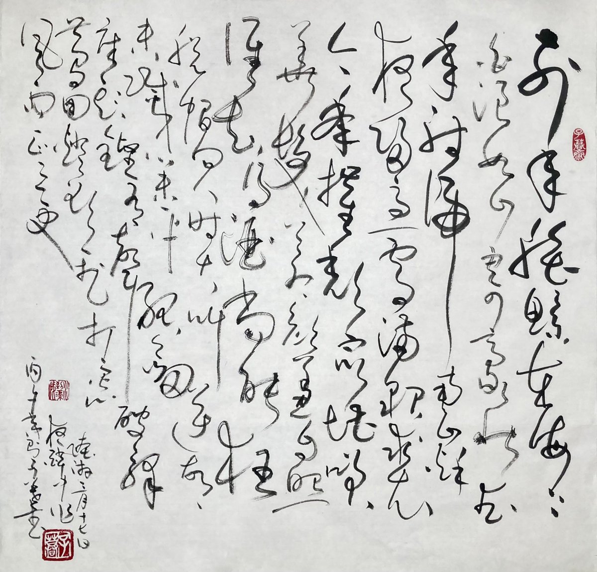 zi_mu23's tweet photo. 草书 宋•陆游《三月十七日夜醉中作》

前年脍鲸东海上，白浪如山寄豪壮。
去年射虎南山秋，夜归急雪满貂裘。
今年摧颓最堪笑，华发苍颜羞自照。
谁知得酒尚能狂，脱帽向人时大叫。
逆胡未灭心未平，孤剑床头铿有声。
破驿梦回灯欲死，打窗风雨正三更。

尺寸：四尺对开
书写日期：2026-09-27 https://t.co/imvc601hgr