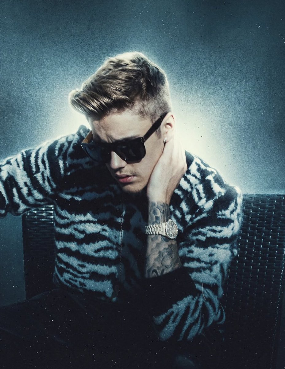 biebernovidade's tweet photo. 🚨O MOMENTO! Novas fotos do Justin Bieber na era BIZZLE. https://t.co/OlueNNLSvq