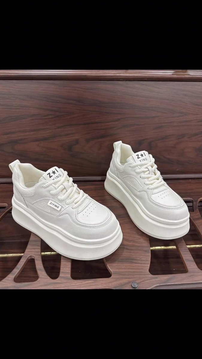 brix_8842e's tweet photo. The stylish new shoes make every step full of unique charm. https://t.co/VK0CsmBACP