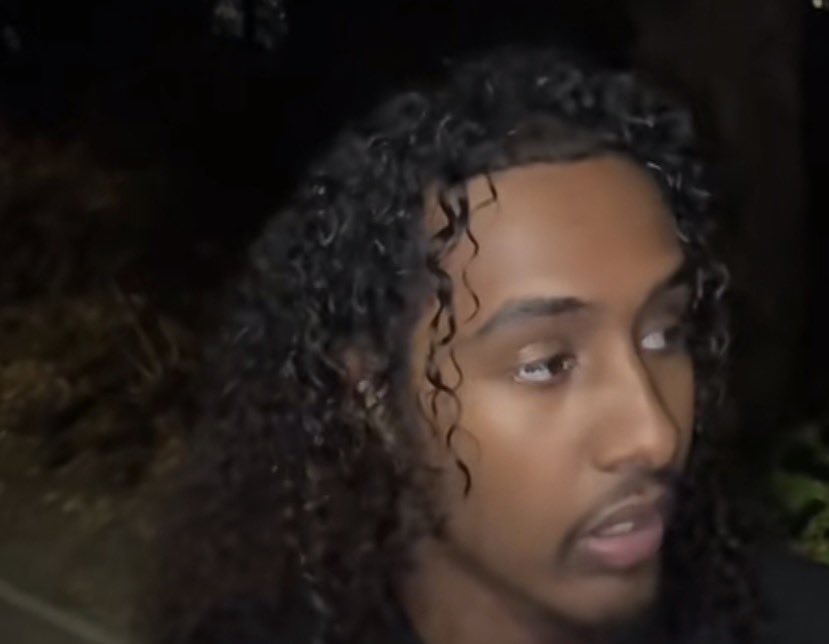 laizen2300's tweet photo. @Lucxas_tv @Ahmed44RN @WshDenzeI You think the average Somali male looks like the images he showed? 

Anyone can take the time to find pictures of ugly villagers and pass them off as the average. Have you seen the ugly Moroccans imaging cueta? @lucxas_tv ? @ahmed44RN https://t.co/Hf8irt3xS7