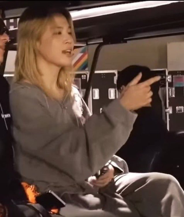 soupjimin's tweet photo. me when i ride the golf cart thats laced with estrogen https://t.co/KXrw8OuYEZ