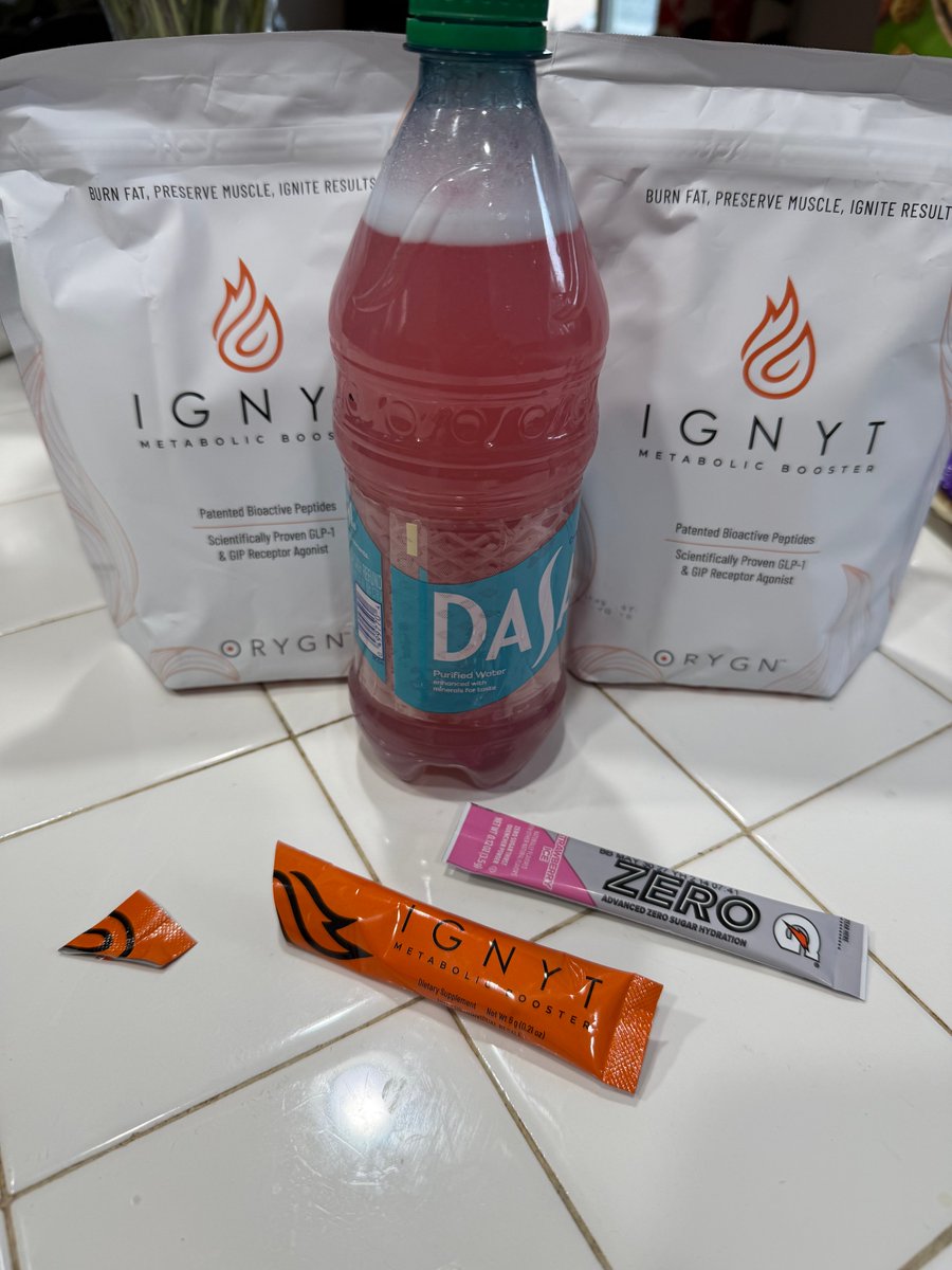 orygn1's tweet photo. CHECK OUT triGLP &amp; IGNYT HERE:
https://t.co/8qEoZtjBMw
Questions? Message me. I’m happy to tell you about my experience and what I’ve been doing. 25 pounds down. A1c from 6.2 down to 5.3 &amp; I’m not finished yet. Come join me!! #WeightLoss #MetabolicHealth #HealthyLifestyle #GLP1 https://t.co/tL6pbBFAiO