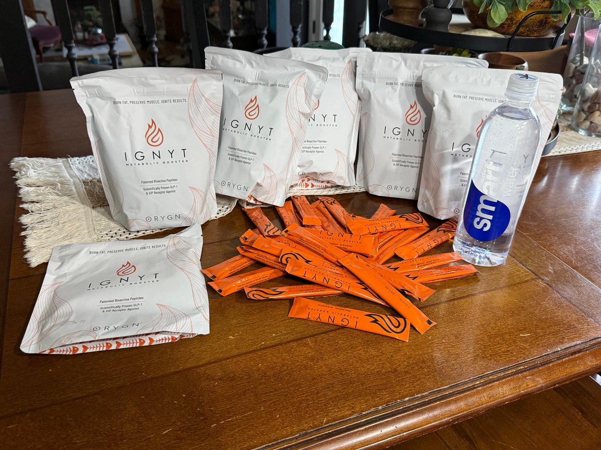orygn1's tweet photo. CHECK OUT triGLP &amp; IGNYT HERE:
https://t.co/8qEoZtjBMw
Questions? Message me. I’m happy to tell you about my experience and what I’ve been doing. 25 pounds down. A1c from 6.2 down to 5.3 &amp; I’m not finished yet. Come join me!! #WeightLoss #MetabolicHealth #HealthyLifestyle #GLP1 https://t.co/tL6pbBFAiO