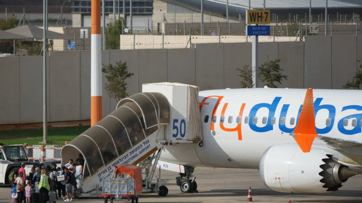 VishalVishwkrm's tweet photo. Flydubai horror: Terror plot? Iran link? Investigators grapple with 5 chilling questions after the incident. The global aviation world watches for answers. #Flydubai #TerrorPlot #IranLink #Investigation #Security https://t.co/bqnOgAB8Jn