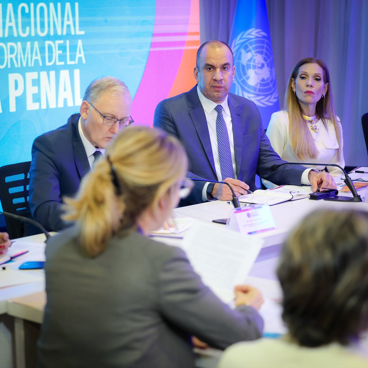 LarryDevoe's tweet photo. En el marco de la Consulta Nacional sobre la Reforma de la Justicia Penal, llevamos a cabo una muy productiva jornada de trabajo con agencias, fondos y programas de la Organización de las Naciones Unidas, con el fin de recoger sus aportes, experiencias y recomendaciones en esta materia.

La cooperación de las Naciones Unidas resulta clave para diseñar una política penal alineada con los estándares internacionales de derechos humanos, debido proceso y acceso a la justicia.

Agradecemos profundamente la disposición de la ONU para brindar asistencia técnica y acompañar la implementación de la hoja de ruta resultante de esta consulta nacional.

La transformación de la justicia penal es una tarea de todas y todos. Seguimos avanzando mediante el diálogo, la cooperación y el compromiso.

#ReformaJudicial #JusticiaPenal #Venezuela #ONU
#DerechosHumanos
