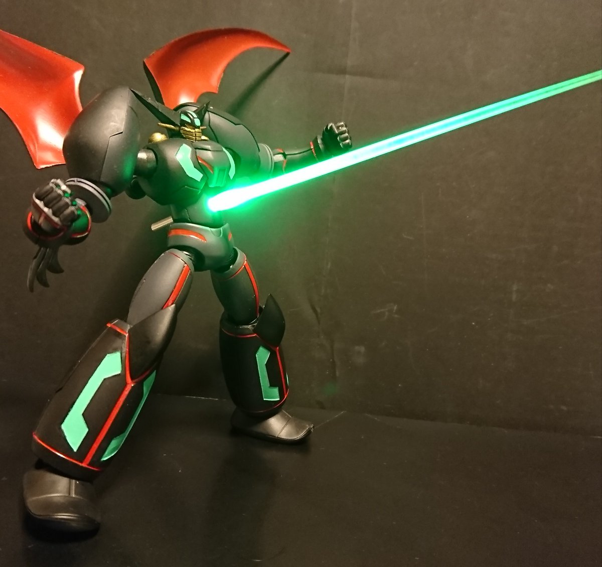 JDKRIG44's tweet photo. #放て
#真ゲッタータラク

光るゲッタービーム！
　　　　&amp;
ストナーサンシャイン！！ https://t.co/8II9hlzrJ6
