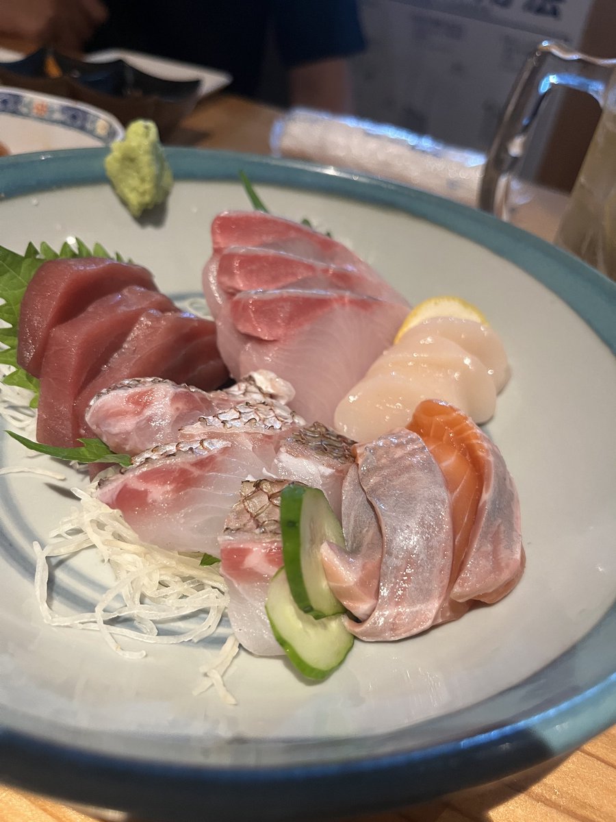 Z1Dsk's tweet photo. 木曜日に会社の飲み会🍻
海鮮オンパレード！ https://t.co/Q7OARISuwn