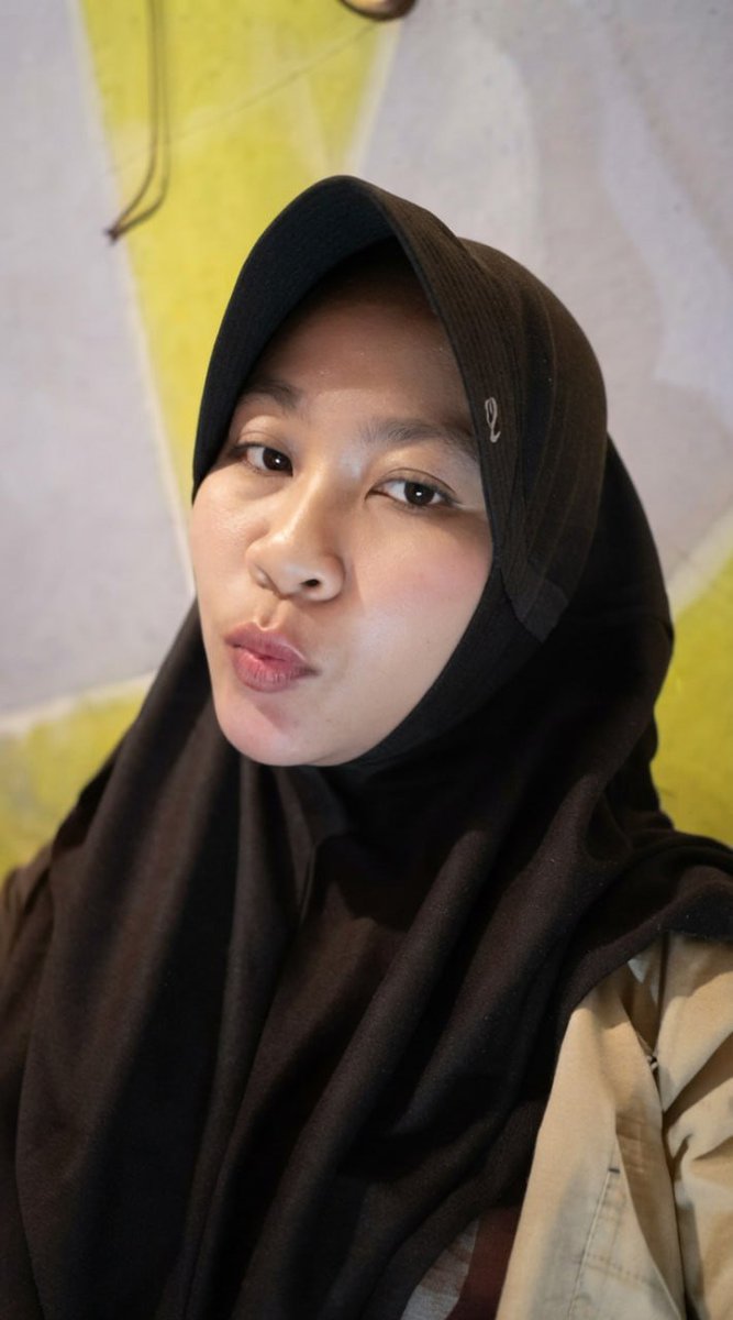 syanver's tweet photo. disuruh jaga dek selagi ibu ke pasar
https://t.co/nUJILX2Jq9 https://t.co/xHRoRzPGzl