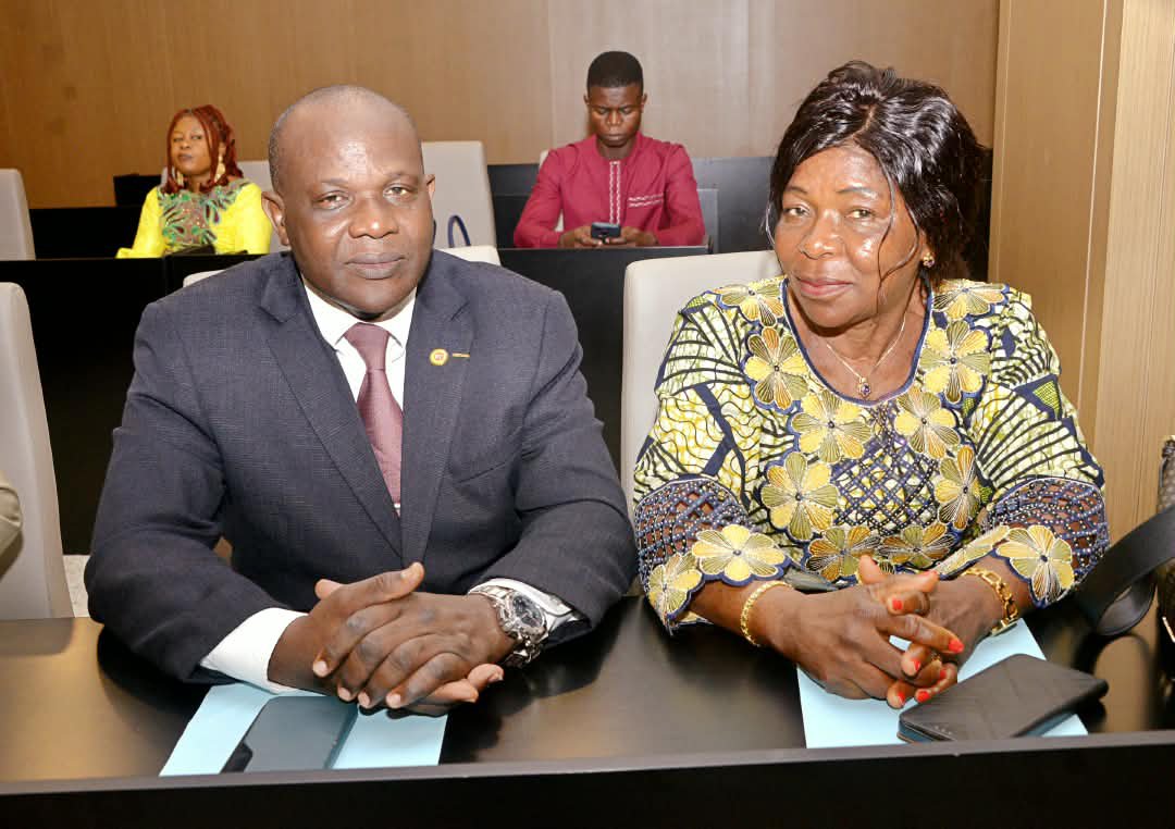 LegalistMagnani's tweet photo. L’Honorable DZREKE Ayao, Vice-président de l’Assemblée nationale togolaise, a assisté ce 1er octobre 2026 à l’ouverture de la 2ᵉ session ordinaire du Sénat au Palais des Congrès de Lomé.

Priorité : examen et vote de la loi de finances, exercice 2027.
#Togo #Senat #Budget2027 https://t.co/Yf4svVBKnG