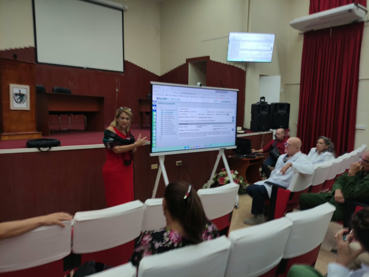 TaniaMCruzHdez's tweet photo. Como parte del proyecto Por Una Salud Digital, el @MINSAPCuba y el @MINCOMCuba  realizamos evaluación del avance➡Transformación Digital del 🏥 Ortopédico Fructuoso Rodríguez, que labora para convertirse proximamente en el 2do 🏥 sin papel del sistema de #Salud 🇨🇺

#CubaEsSalud https://t.co/eoLg7xqUoh