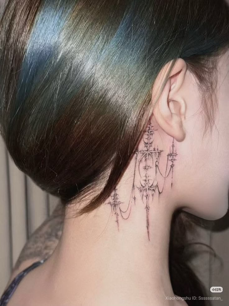 annwbql's tweet photo. how pinterest sees me 

idol

tattoo

aesthetic vibes

outfits https://t.co/Y4392WGf62