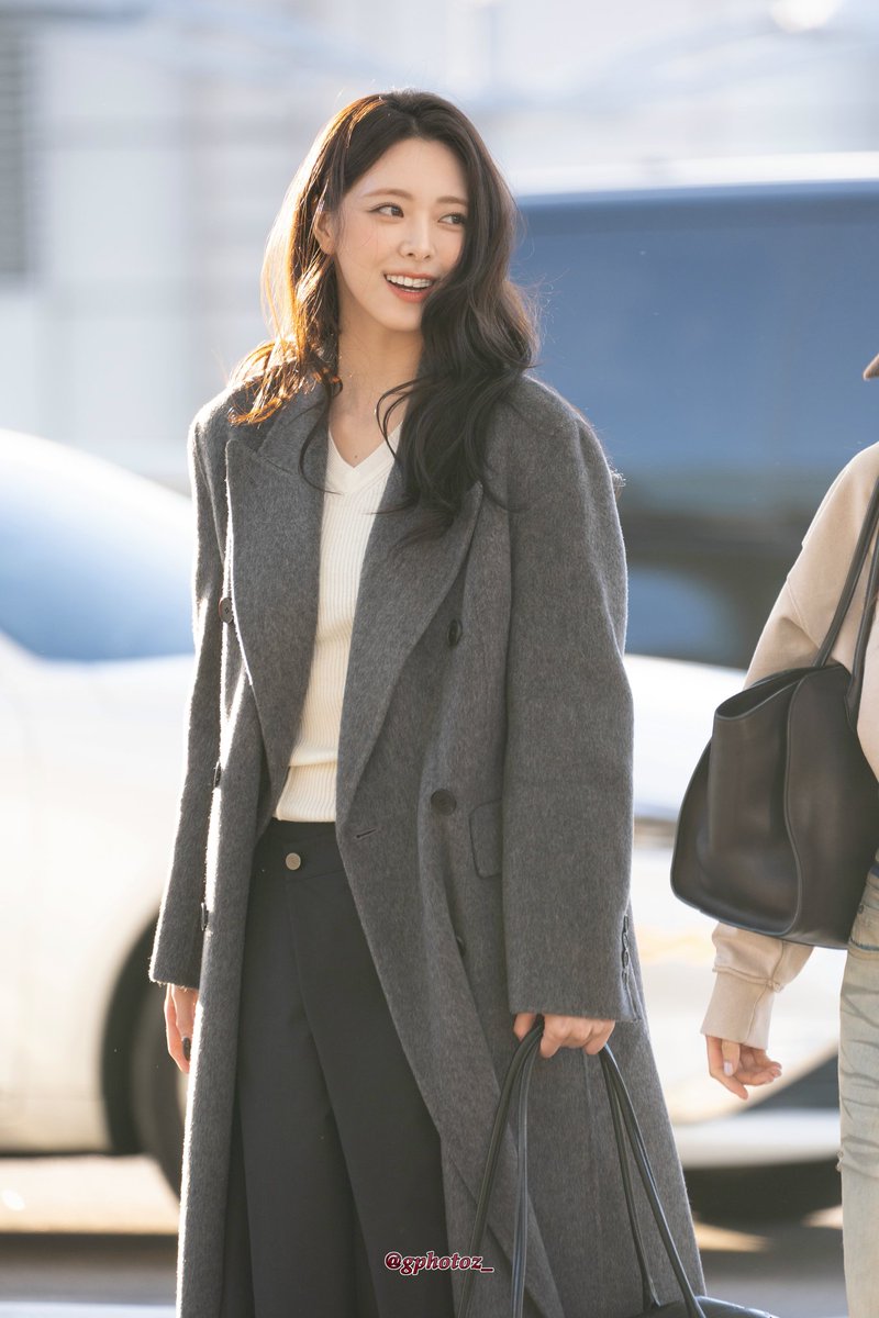 gphotoz_'s tweet photo. 261002 ICN 출국 #itzy #yuna #있지 #유나 @ITZYofficial https://t.co/HXXho5NBjN