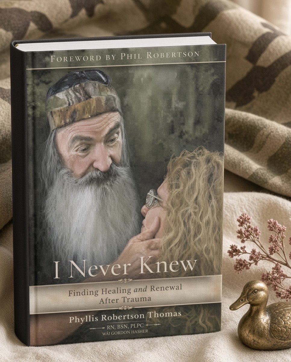 GodB4AnyOther's tweet photo. Countdown is officially ON!! Five more days until the official launch of #INeverKnew by Phyllis Robertson Thomas. Get your signed copy NOW on the website (in comments). https://t.co/cLE7QnlcbR