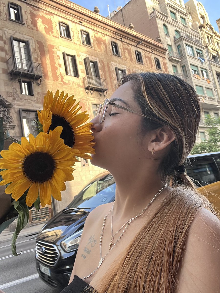 Maria5321455915's tweet photo. 😍 https://t.co/W8XmjdzDxP
