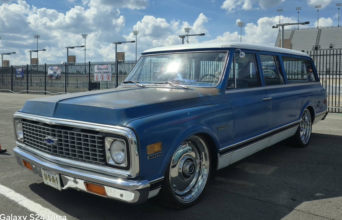 DennisBrooks44's tweet photo. chevy https://t.co/KmjoyIlwPz