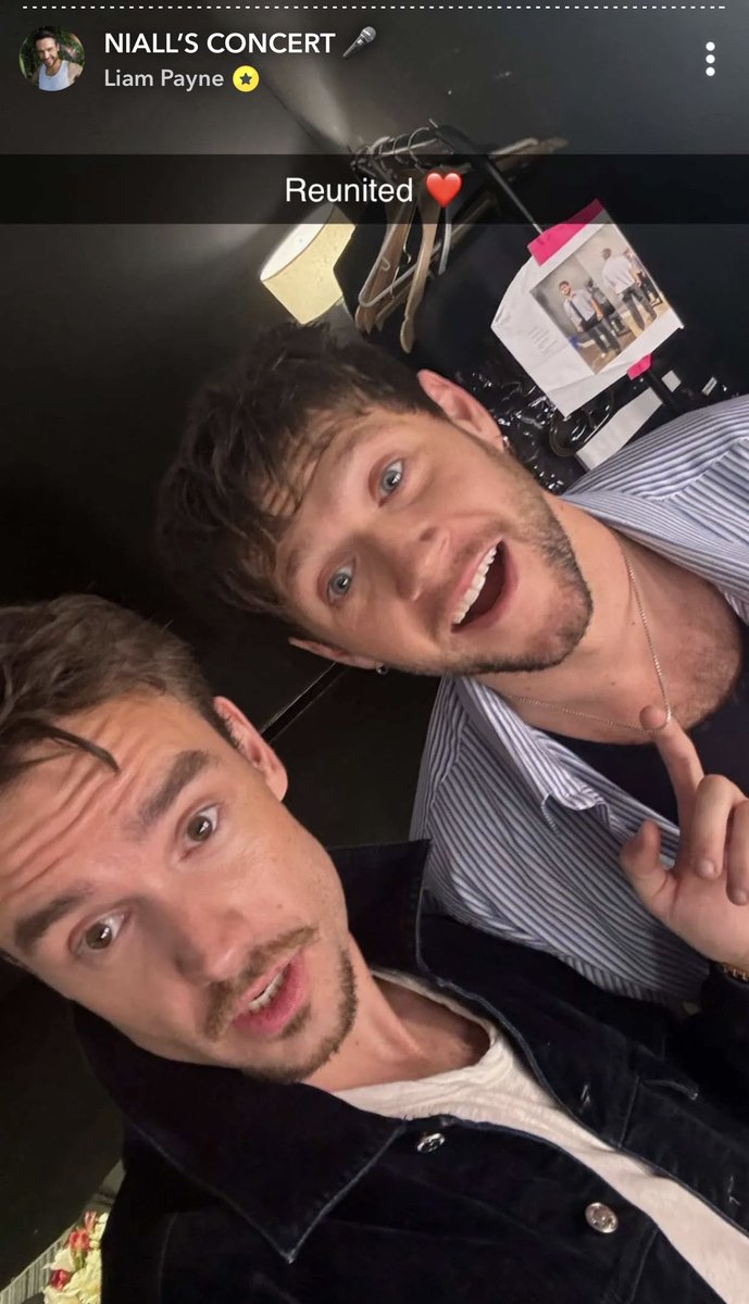 Niallupdatesnh's tweet photo. A moment we’ll always hold close to our hearts. ❤️

Two years ago, Liam Payne was at Niall Horan’s show. https://t.co/b8pWbl3w9b