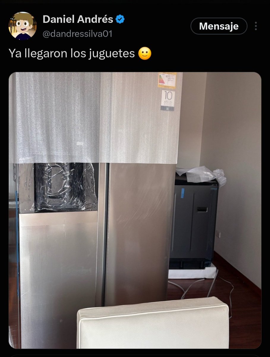 lykan_hypers's tweet photo. - Mujer con Onlyfans:
* se compra el carro del año.

- Hombre con Onlyfans:
* le compra Nevera y lavadora a la mamá.

No somos iguales, mugrosas. https://t.co/ldAhx6fyei