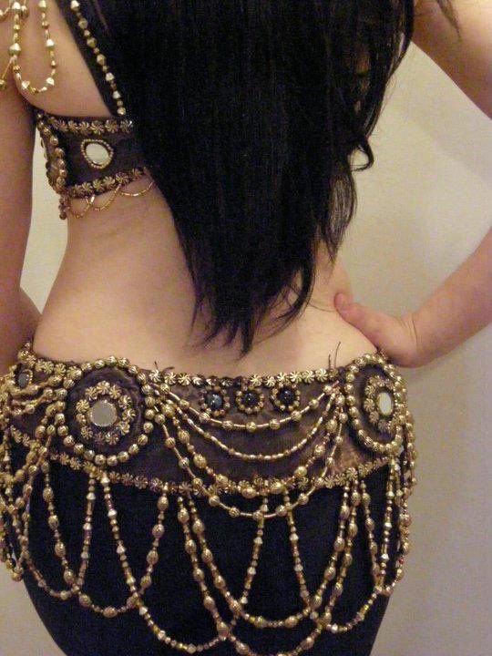 roslena000's tweet photo. سأرقص لك سوف أُغريك أكثر ف أكثر .. 
 وأجعلك تتلذذ ب أنوثتي ...

روزلينا .... https://t.co/qHlMIyYVw2