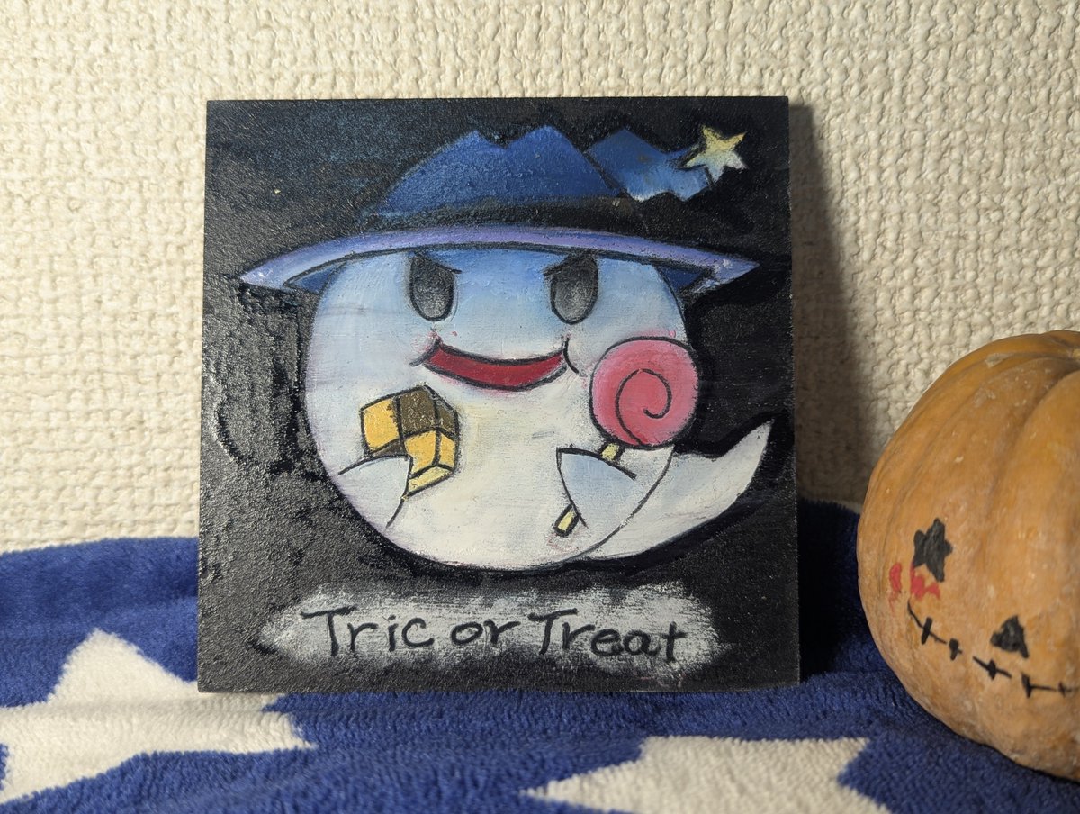 ArtHalu's tweet photo. おはようございます。
もうすぐハロウィンですね！

今回はこんなの描いてみました！

Kei Little Artというはるあーと作品を販売するお店を立ち上げました。

お店のレジ横などにちょこんと飾れる10cm角のアートを販売しております。

SHOPはリンク先から↓
https://t.co/8coUfe6X9g

#ハロウィン https://t.co/MycGbkawIu