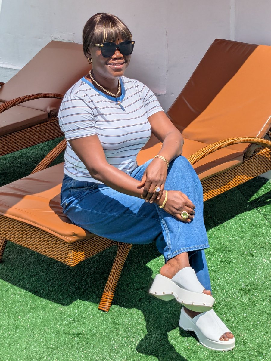 thinartola's tweet photo. Happy birthday to me👑🎉🎂🤍. https://t.co/HhU0bswQJm