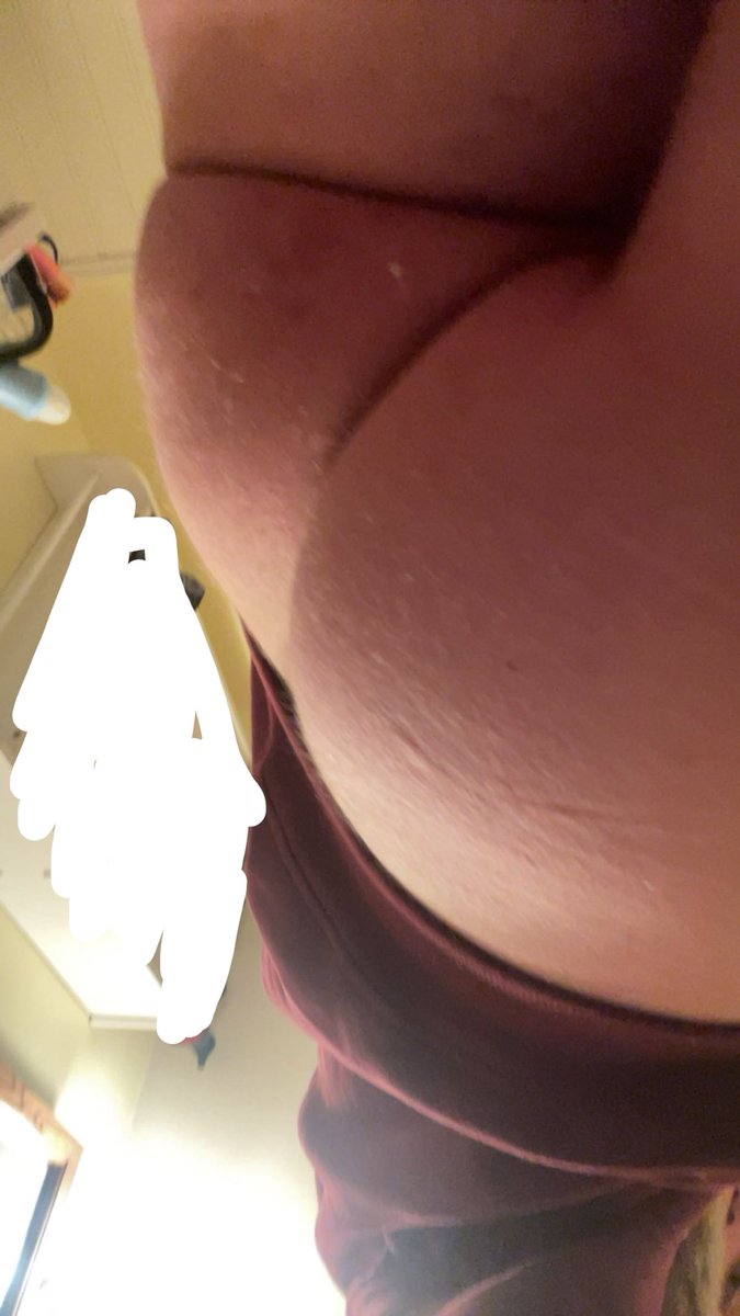 Billyjo00267702's tweet photo. come lil booty post #mn #bigbooty https://t.co/Dxqjm1ELkq
