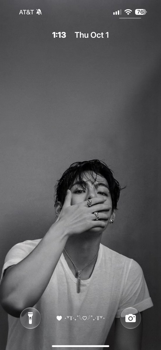 vkooszn's tweet photo. profile
lockscreen
last song played
pinterest https://t.co/g7zMb14YpJ