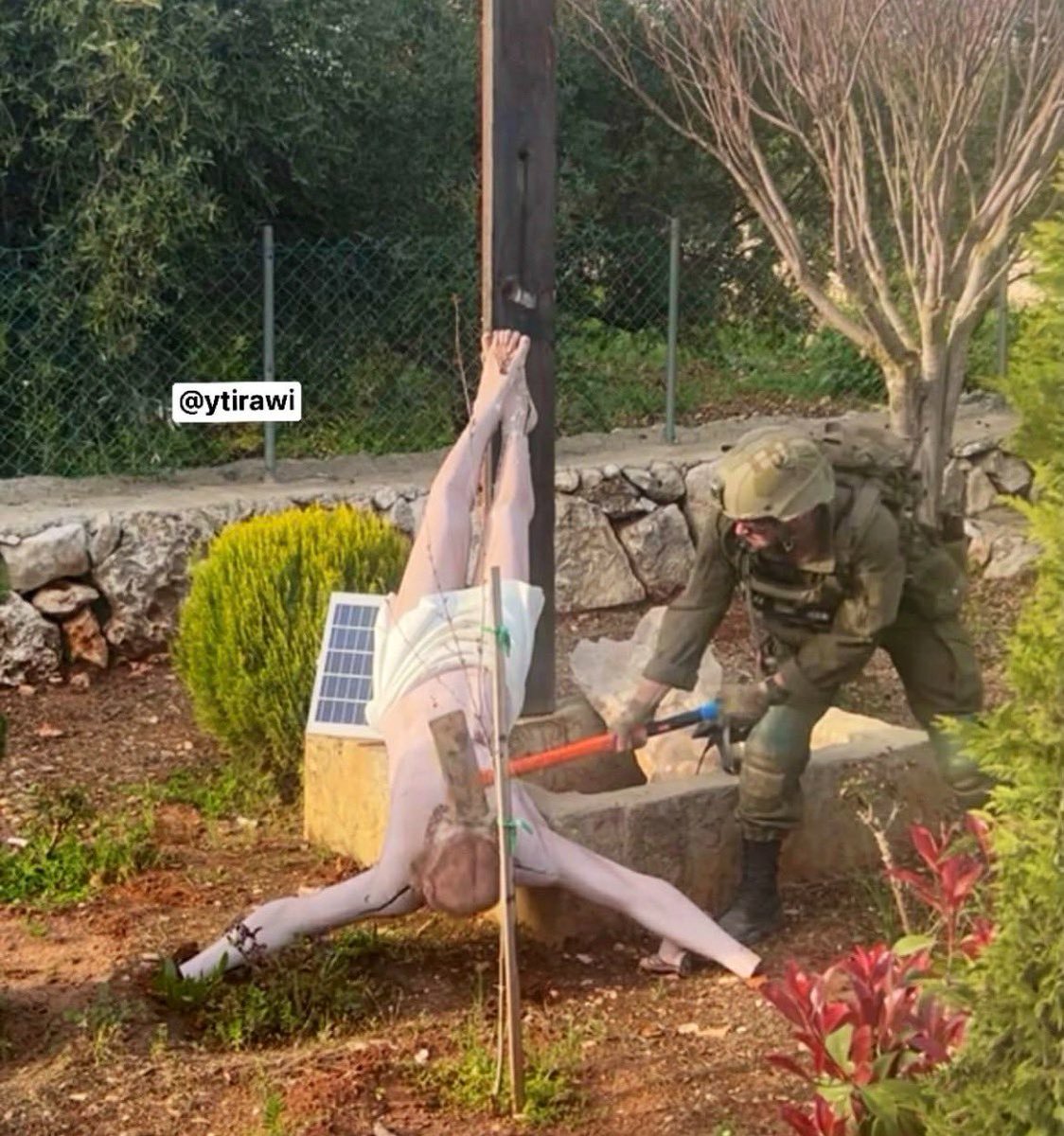 E1Awxd's tweet photo. @DougShootsStr8 @Tchallyboi @MelGibsonxvyv Revelation 3:9: "Behold, I will make those of the synagogue of Satan who say they are Jews and are not, but lie—behold, I will make them come and bow down before your feet, and they will learn that I have loved you." https://t.co/zbV0uj7EqA