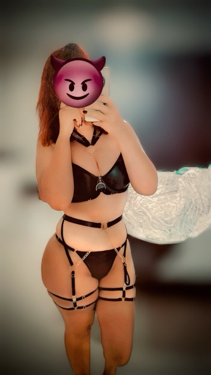 Lezka69's tweet photo. Graciasssss mil, a mis amiguitos de la cuenta anterior que regresaron!! A los que conozco en las mejores partys! Y las nuevos por seguirme! 🫶🏻🫶🏻🫶🏻🫶🏻🫶🏻❤️‍🔥🇨🇴

Un RT para llegar a más! 👅 https://t.co/scWBkQPgrF