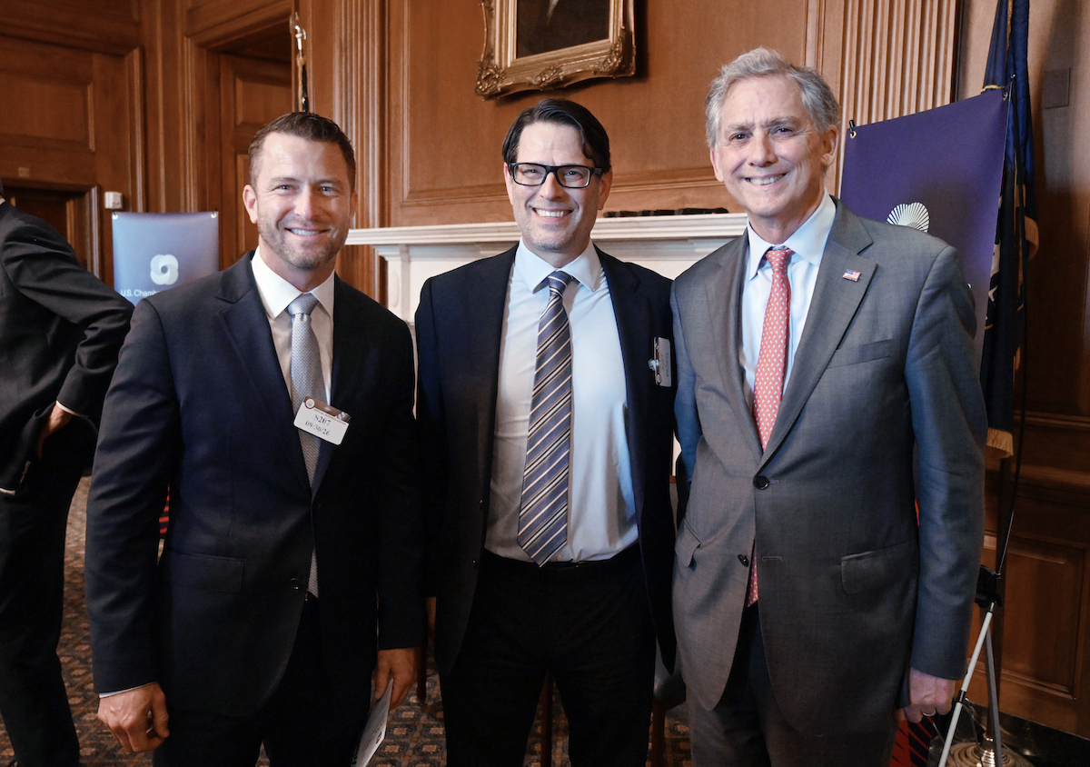 USChamber's tweet photo. Thank you to @BankingGOP Chairman @SenatorTimScott, @FinancialCmte @RepFrenchHill, and @SenatorRounds for joining us on the Hill to discuss the importance of capital formation and the need to advance bipartisan capital formation legislation in the Senate, building on the House-passed INVEST Act.

Strong capital markets mean more investment, innovation, and opportunity.