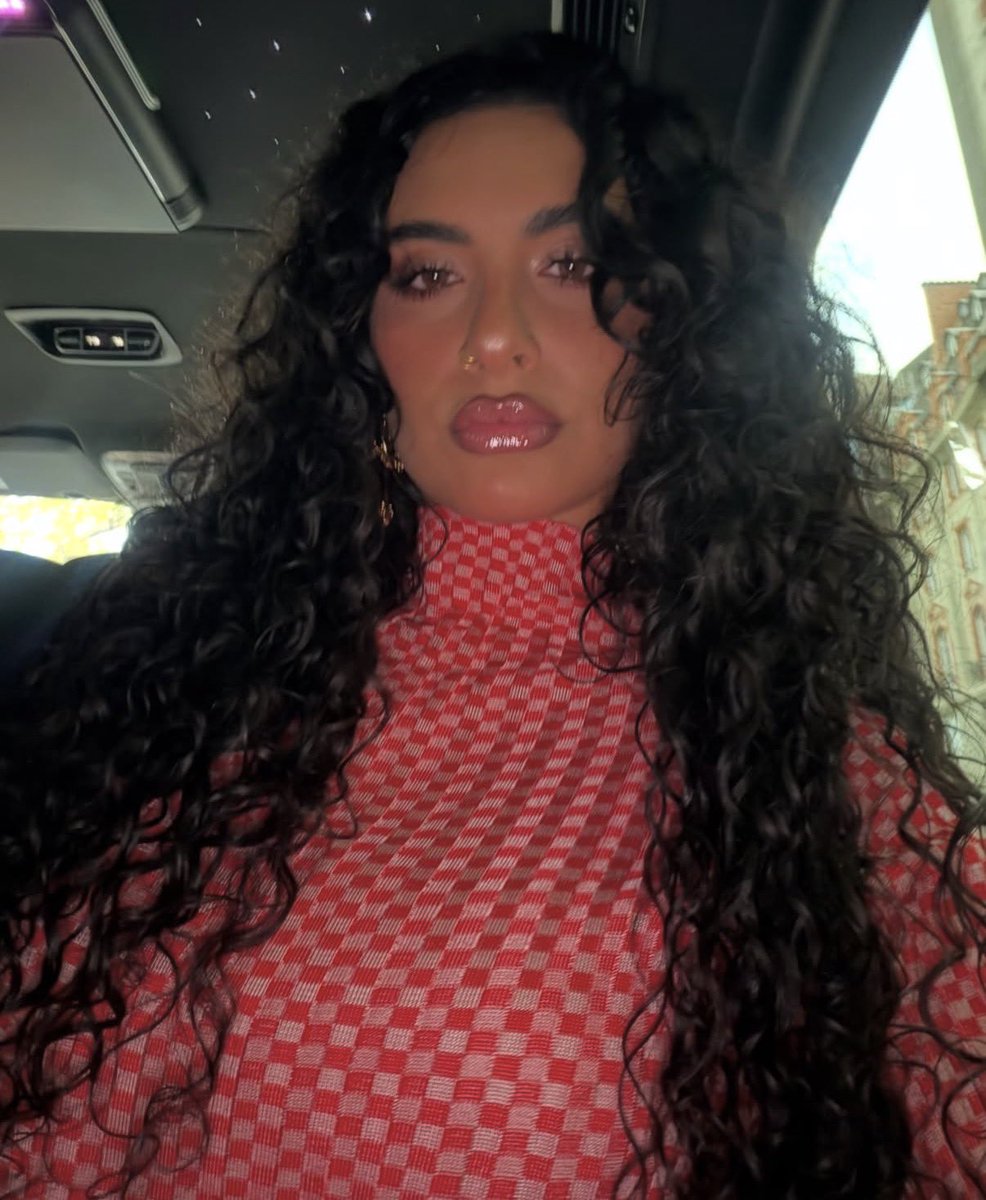 AfifaGoddess's tweet photo. كسمي انا كلب غبي خاضع لعنتي وسيدتي رغده وخدام لرجولها انا وعيلتي وامي😵‍💫🛐🥵🥵 https://t.co/IzjExr8Sj0