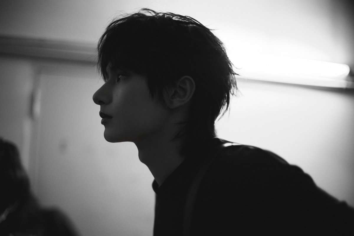 wonubliss's tweet photo. junhui_moon 🖤🤍 #준 https://t.co/9nT6pB0WTT