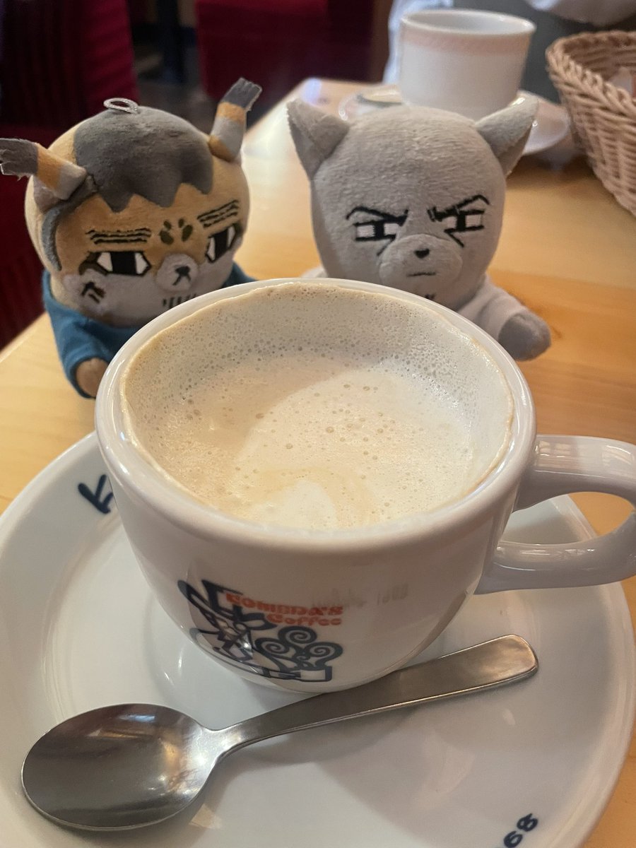 ohcarmenloves's tweet photo. 茶しばき🍵に着いてきてもらいました https://t.co/vBEydgvfrX