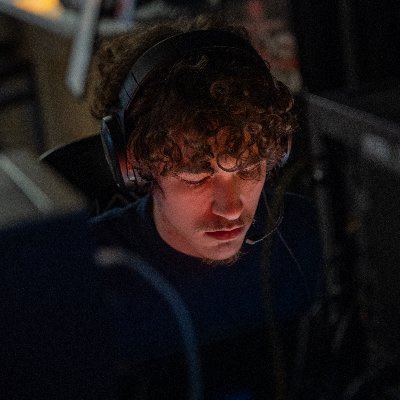 kenjiiR6's tweet photo. @AceeeR6 @Flip_1r6 @ZmanFPS @SnekyFPS @Dxmonpig @ShaaSmh Nice pic man https://t.co/KIvb51rrpP