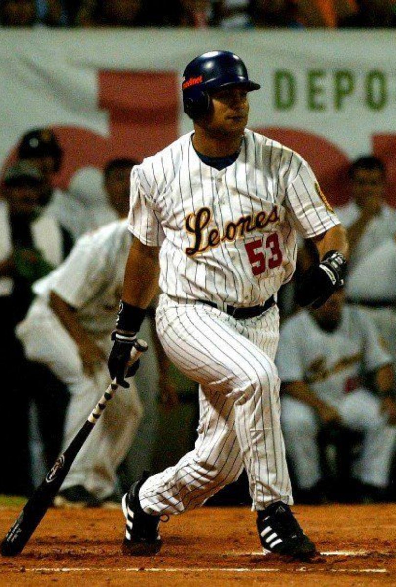 JulioGabrielRB's tweet photo. Exclusividad pura ⚾🔥
​Solo hay 7 jugadores en toda la historia de #MLB con al menos 900 extrabases y 400 bases robadas:
​Barry Bonds
Bobby Abreu
Craig Biggio (HOF)
Paul Molitor (HOF)
Ty Cobb (HOF)
Tris Speaker (HOF)
Honus Wagner (HOF)
​¿Qué le falta a bobby para Cooperstown? 🇻🇪 https://t.co/lktGd0tUsG