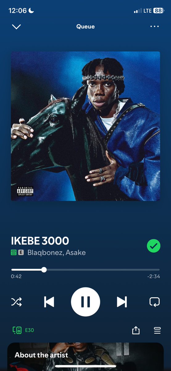 JohnSmithaco6k's tweet photo. See as both of them dey go hard on each other on the song😂 https://t.co/rJ1ptcjvO9