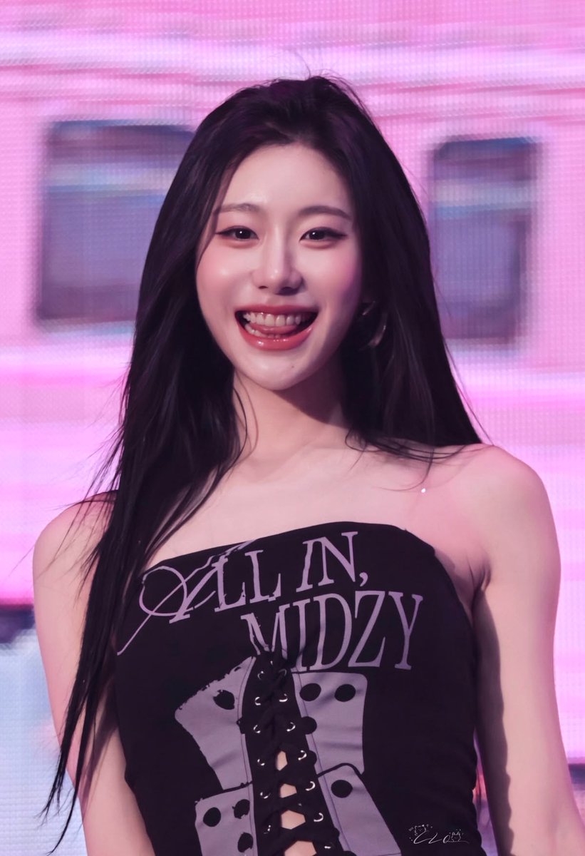 chaerpics's tweet photo. https://t.co/mdG6SGFqZY
