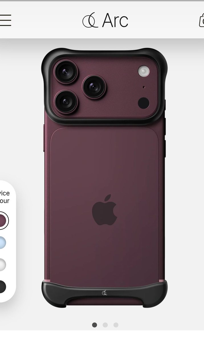 WorkaholicDavid's tweet photo. Since when do they make thongs for iPhones? https://t.co/ZSYRwrazpo