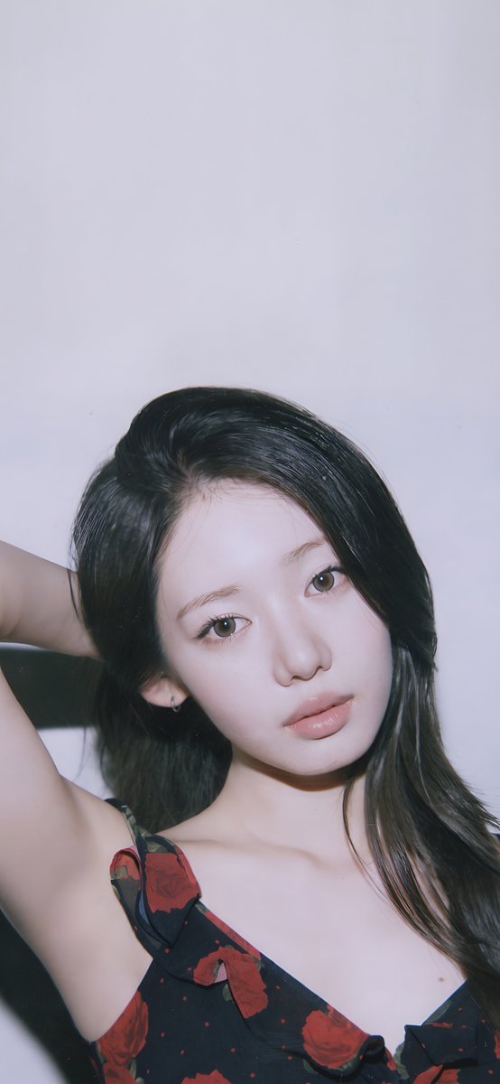 exxarbi's tweet photo. #RORA #로라 https://t.co/eVMO3rk7V0