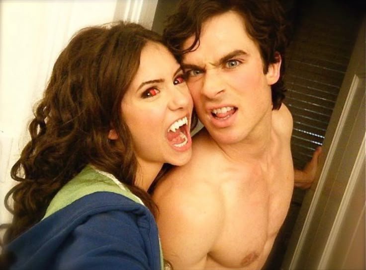chocooberries's tweet photo. me and who this halloween https://t.co/avFs7mTbcQ