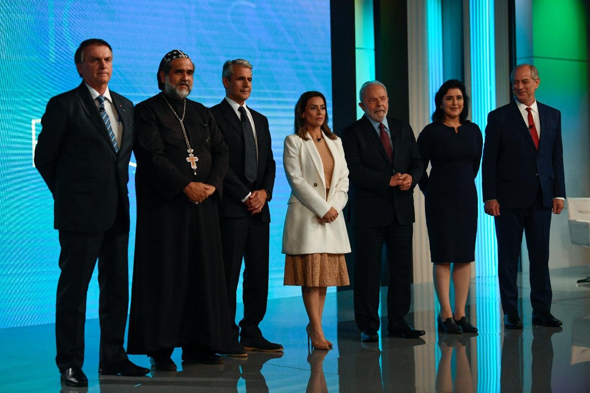 centralreality's tweet photo. nada jamais irá superar esse elenco de debate presidencial https://t.co/lofPz2VO5O