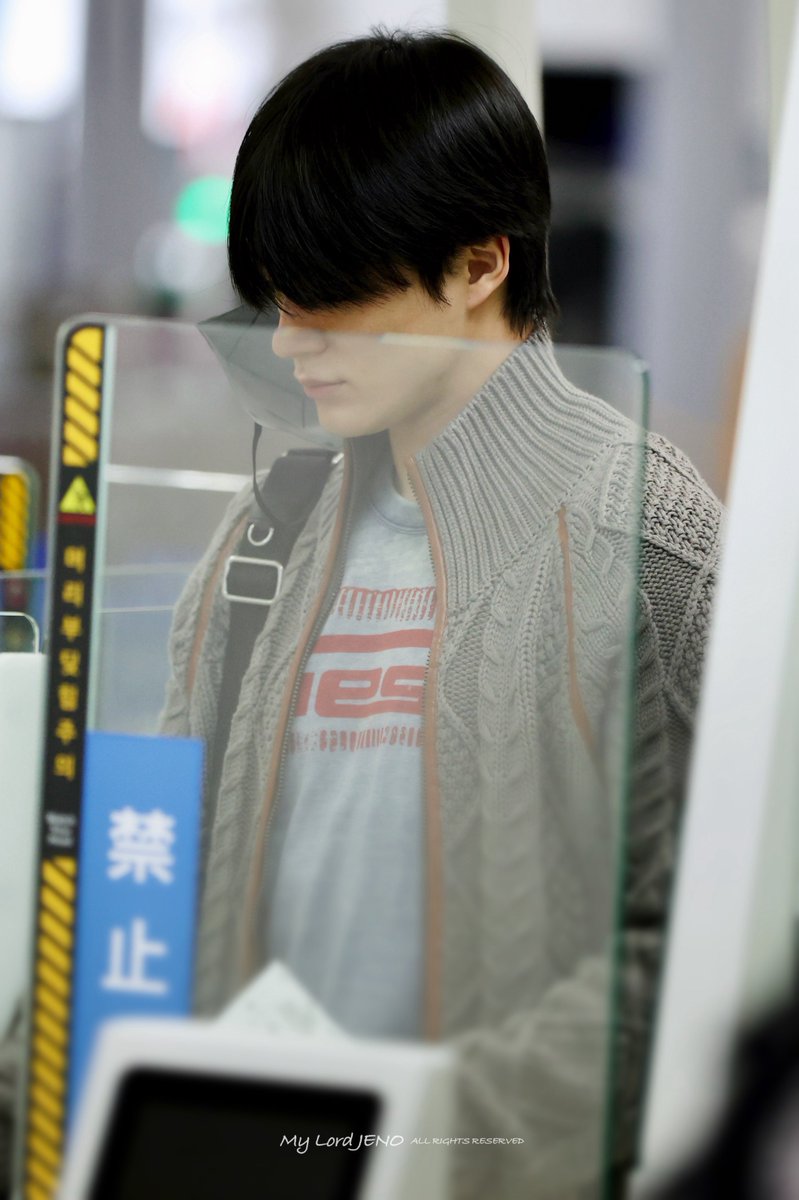 jeno_lord423's tweet photo. 261002 GMP 제노🤎🤎
#JENO #제노 #NCTDREAM #NCT #ジェノ https://t.co/i08nPvW5fU