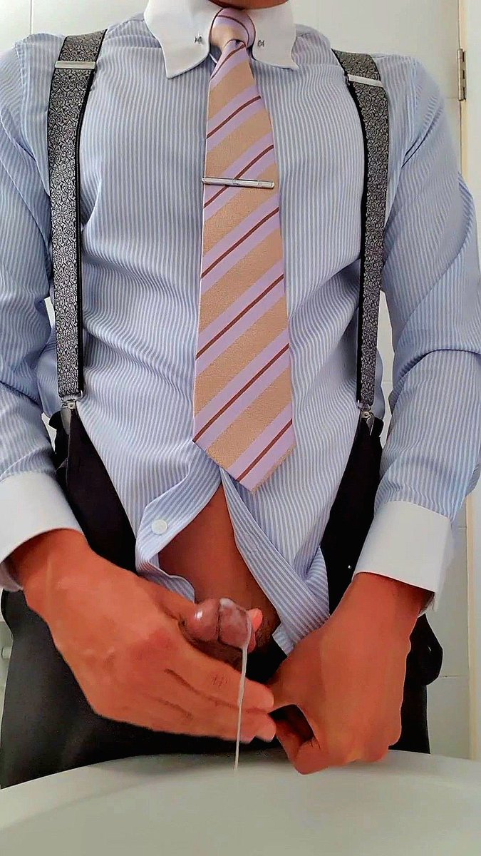 Smartguy2536's tweet photo. เสียวคาชุด☺️☺️☺️💦💦💦 https://t.co/QvxCDsdhbw