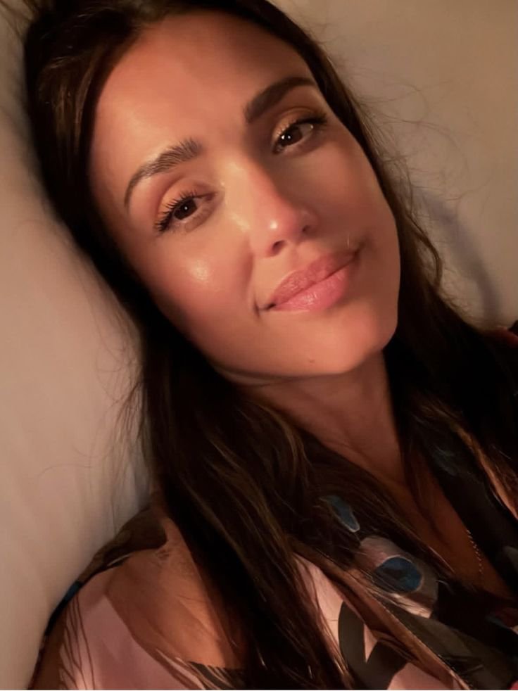 JessicaAlblrao's tweet photo. Hello Dear how are you this evening 🌆 can you chat with me now in zangi 4282537188 or telegram https://t.co/M98dawD8Uk https://t.co/A3sgm2VjrA