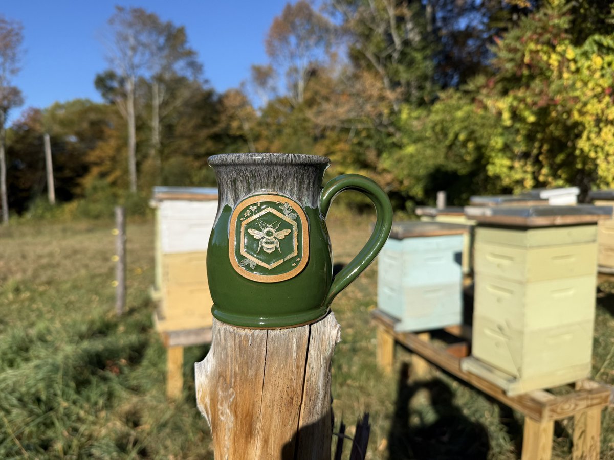 OldHollowTree's tweet photo. Almost a year ago you helped us launch our family business, Humming Meadow. We started with raw honey that never touches plastic and beeswax candles. You cheered us on and told us to put our logo on a mug. Then we made a blanket. 

A year later and here we are…

A whole USA-made home goods brand exclusively using natural fibers that has grown beyond the bee yard and now celebrates the little world around home and all the family, nature, and traditions that root us there. 

Our entire family is involved. My wife started making the candles before she taught my father, my mother helps us pack orders, and the children keep us going. 

Thank you for sticking with us this past year, for cheering on our little Humming Meadow. 

We’ll keep going together.