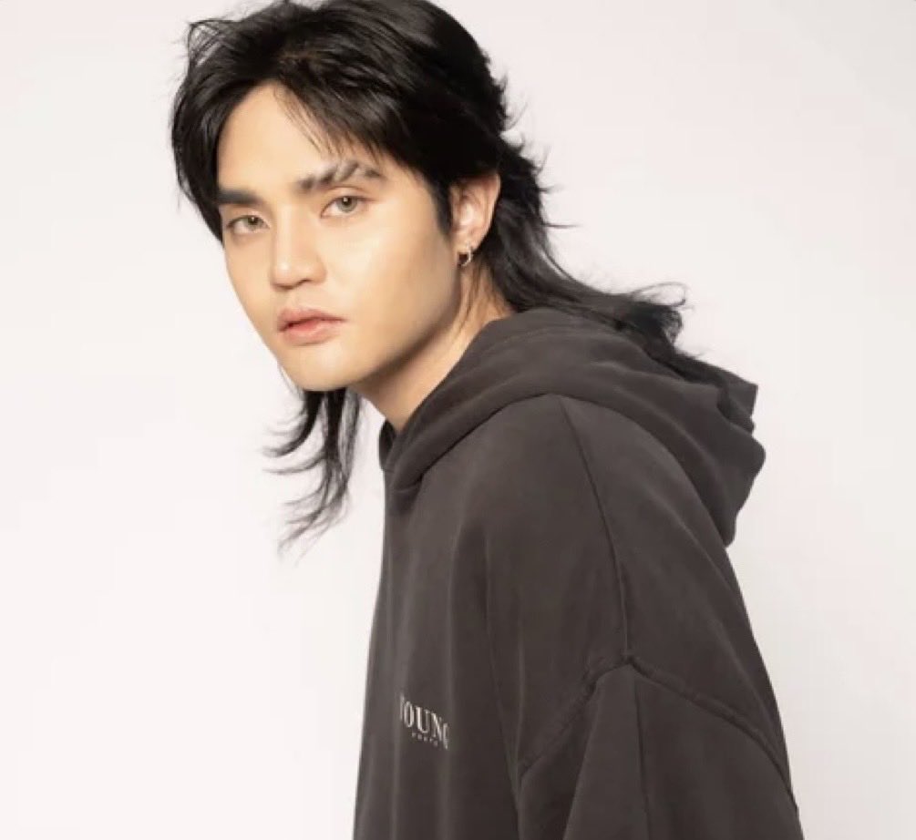 DaYetPri's tweet photo. Let us listen to PABLO’s raw, intense, and emotionally driven vocals!!🙌🔥💥 
🔗Spotify Artist Page ⬇️
https://t.co/23i6udsIT1

@imszmc #PABLO #SB19_PABLO #USAD https://t.co/oP2g8nGz3c