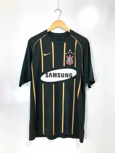 elyelsccp's tweet photo. Algumas camisas do Corinthians que eu espero ter no futuro.

Bora trabalhar crianças tailandesas. https://t.co/XkuiegnBPr