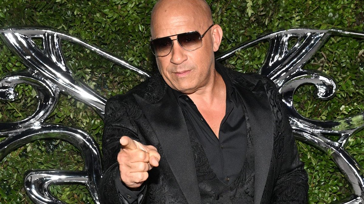 IGN's tweet photo. BREAKING: The Fast &amp; Furious films are getting their own television series, with none other than Vin Diesel himself serving as executive producer. https://t.co/FinYKQJ2ap https://t.co/6n8wgEquoo