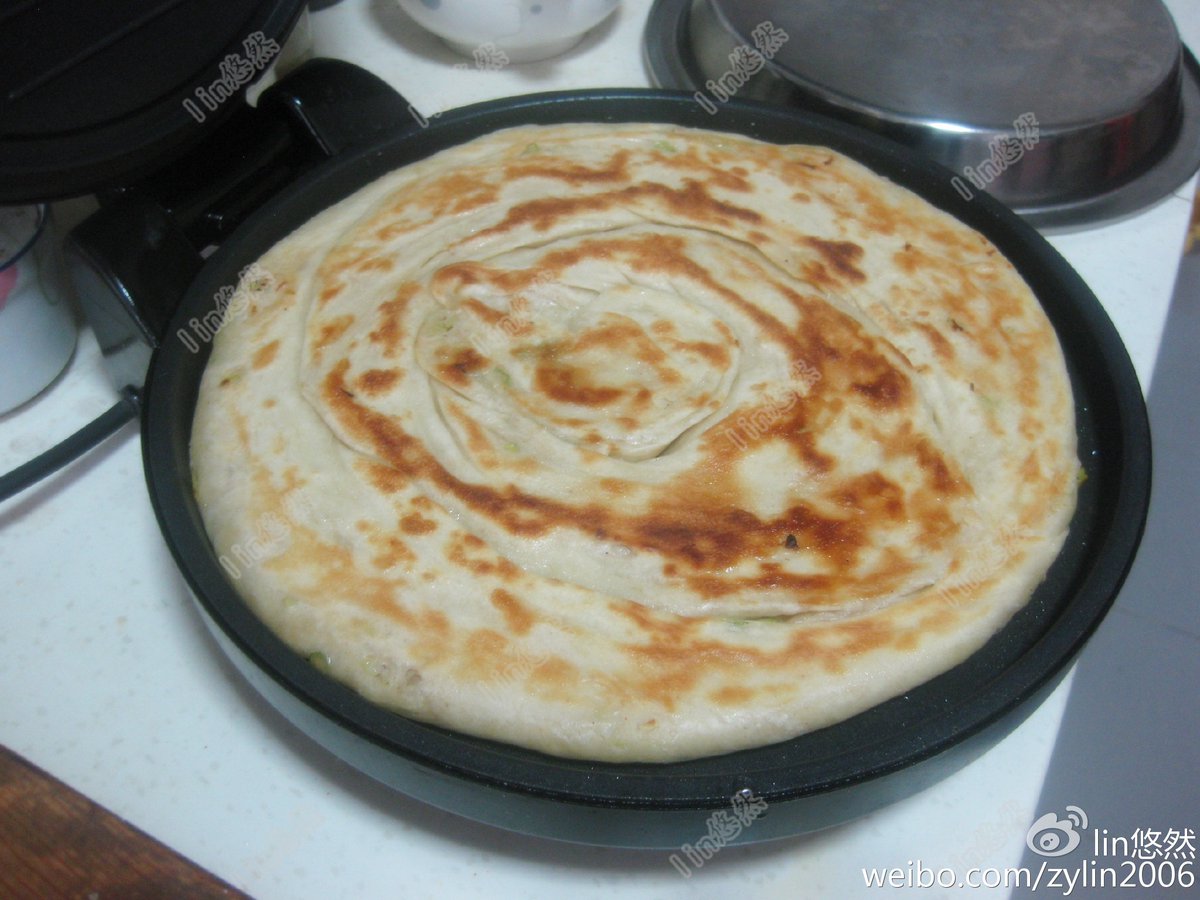 wilbe25421's tweet photo. Just got zinc supplements after tearing my favorite notebook, and now I'm craving those烙饼 from the food stall! https://t.co/u24YAQrhDq