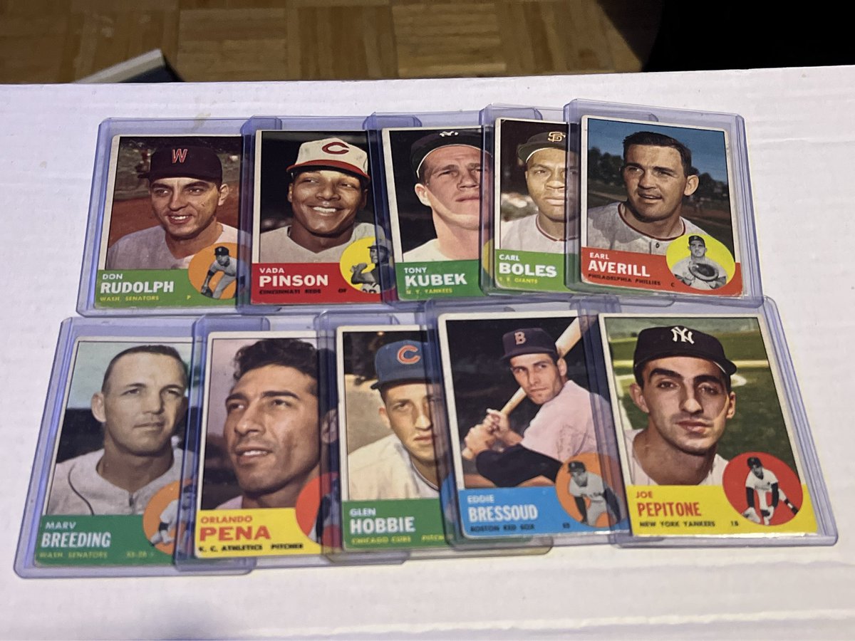 SignedCards's tweet photo. $35 shipped 1963-1966 topps lot 29 cards https://t.co/eSw7c8f8bi