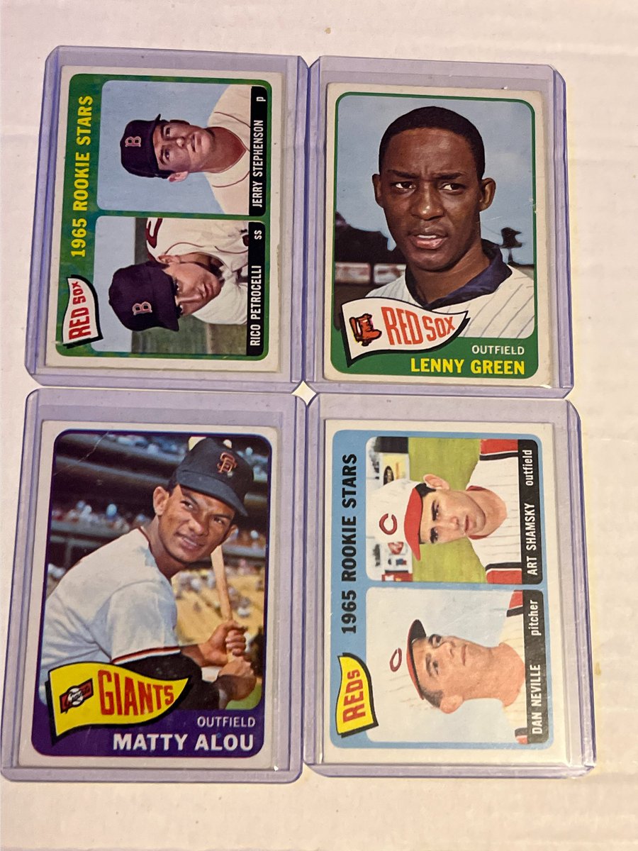SignedCards's tweet photo. $35 shipped 1963-1966 topps lot 29 cards https://t.co/eSw7c8f8bi